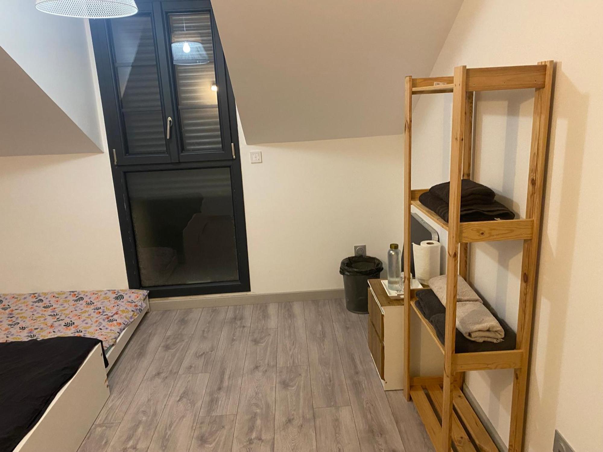 Parentale 20 M2 Avec Sdb A 15min De